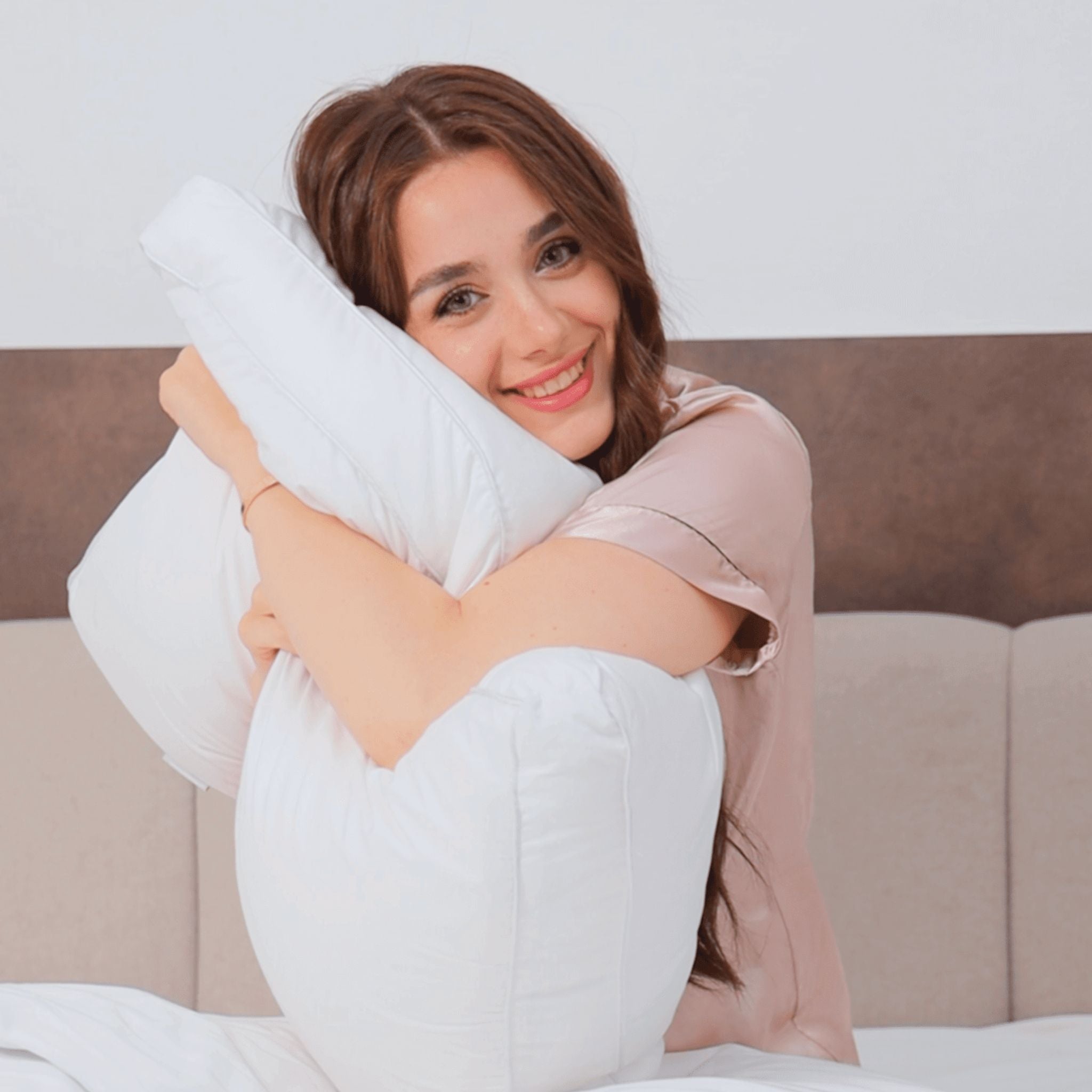 La Carezza Medical Pillow