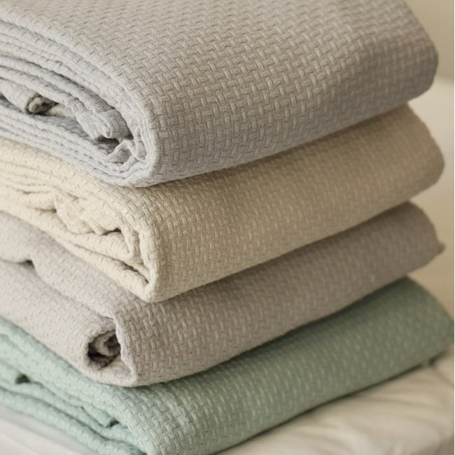 Eterna Summer Blanket