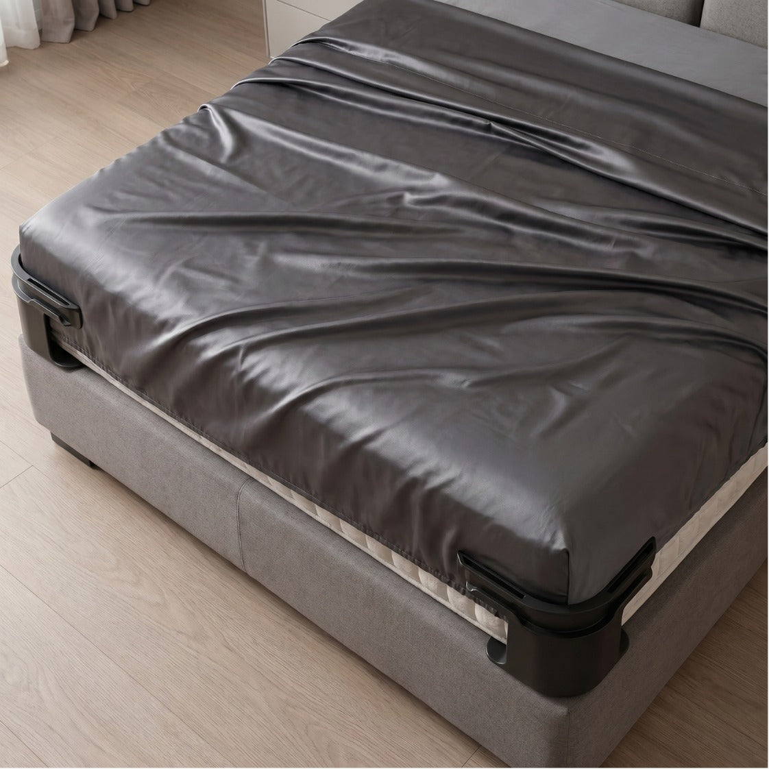 Bedsheet Corner Clips
