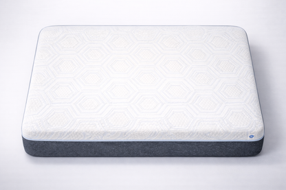 Quilted silk-touch cover, top down